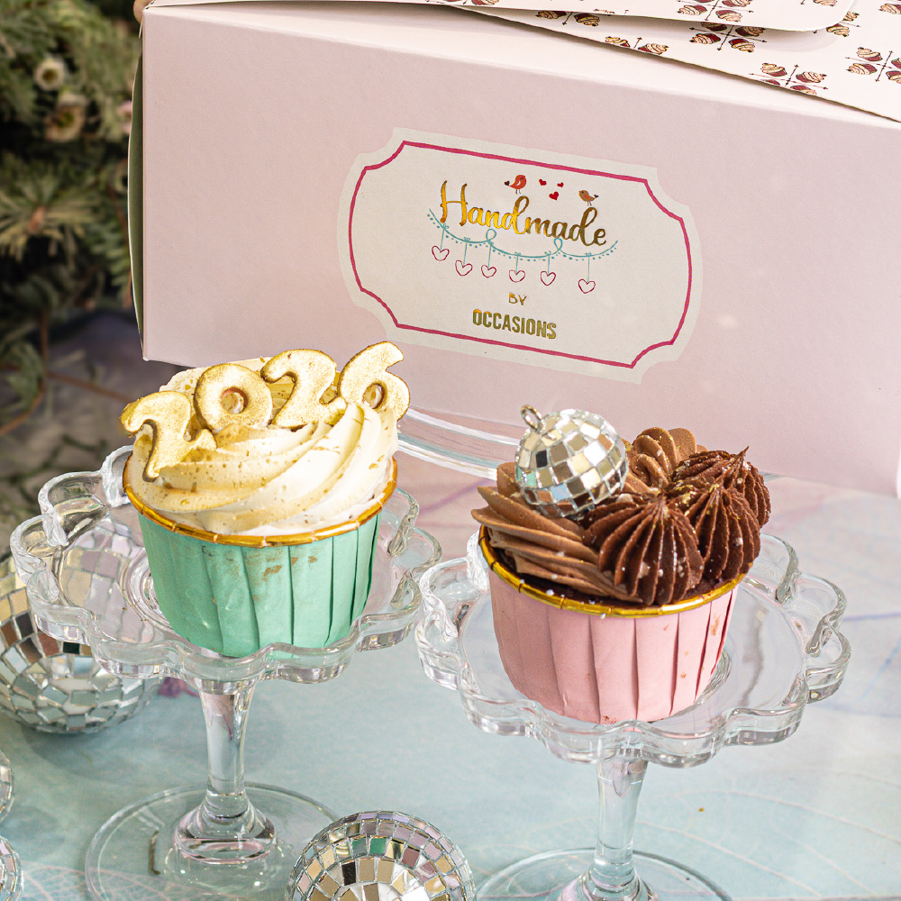 2Pcs Dazzling 2026 Cupcake (EGGFREE)